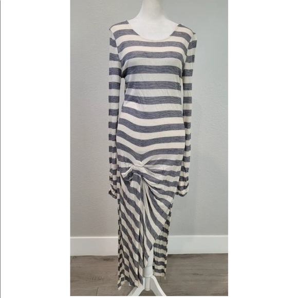 Coastal strip coverup. Size XS. Free People. light weight w/ draping details. - Picture 1 of 9